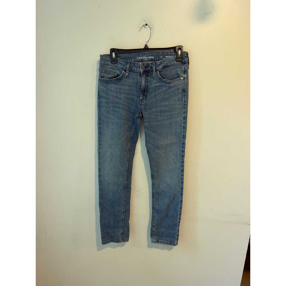 Calvin Klein Jeans Womens Size 2 Slim Boyfriend Medium Wash Blue Denim Jeans